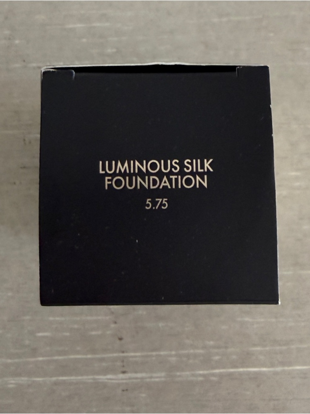 Armani Luminous Silk Foundation
(Shade 5.75) - Never used or tested,
brand - Picture 2 of 4